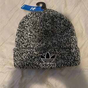 Adidas Originals Trefoil Black and White Beanie, NWT